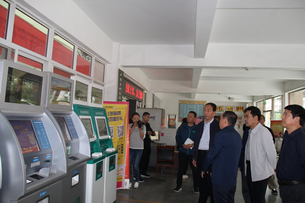 市安委辦主任、安監(jiān)局局長李永宏一行到隴運集團公司檢查指導工作